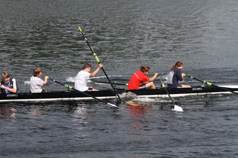 IntSch10 078.jpg - Even experienced rowers can catch the occasional crab!